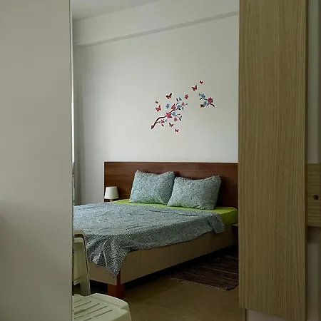 Гостевой дом Pensiunea Dea House